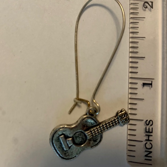 Guitar earrings - Picture 7 of 8